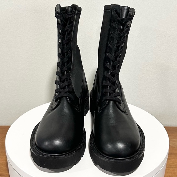 🌹STUART WEITZMAN🌹 Ande Lift Bootie Black Size: 5 - Picture 6 of 13